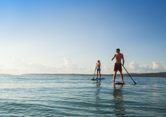 Stand-up paddle-boarding in Shoalhaven - South 澳洲五幸运168澳洲官方体彩结果 Coast